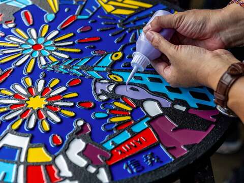 Taipei Manhole Cover Phase II extends the design concept of Phase I