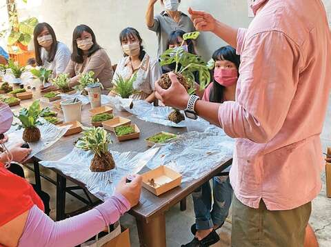 P60_1 季夏彩虹飄揚 來西門探訪友故事