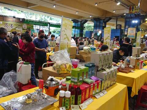 現場會有需多茶葉攤販(圖片來源：臺北市政府產業發展局)