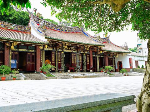 劍潭古寺興建於清乾隆年間至今已有250年歷史(圖片來源：臺北市政府觀光傳播局)