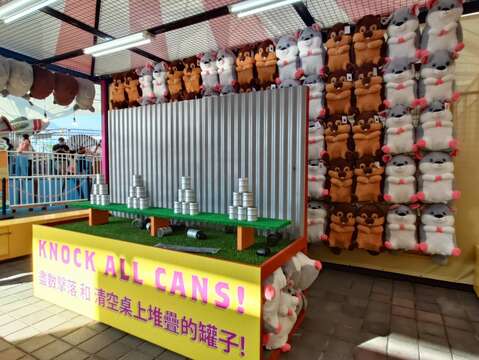 兒童新樂園「雷克士REKS嘉年華」付費遊戲攤位(圖片來源：臺北大眾捷運股份有限公司)