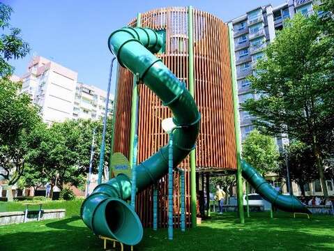 東陽公園(圖片來源：臺北市政府工務局公園路燈工程管理處)