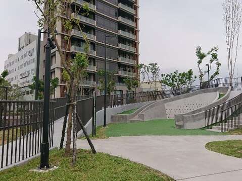 新新公園(圖片來源：臺北市政府工務局公園路燈工程管理處)