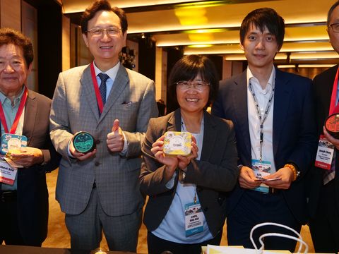 臺北業者帶著旅客最愛伴手禮來新加坡推廣(圖片來源：臺北市政府觀光傳播局)