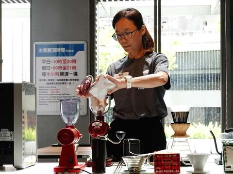 第六屆 TSCA 金杯獎手工黑咖啡組競賽(圖片來源：臺北市商業處)