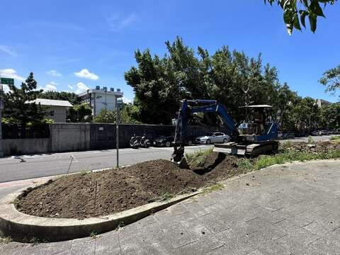 小森林預定地整地(圖片來源：臺北市政府客家事務委員會)