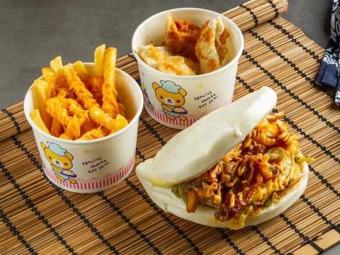 醬老大鐵板燒刈包也開發新品項卡拉系列和素食刈包(圖片來源：臺北市政府觀光傳播局)