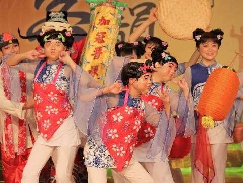 成果發表「舞蹈」(圖片來源：臺北市政府客家事務委員會)