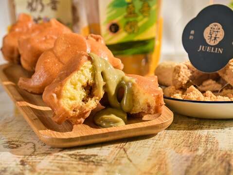 阿義師的大茶壺茶餐廳 x 爵林堅果坊-鐵觀音貢糖雞蛋糕(圖片來源：臺北市商業處)