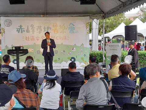 臺北市政府產業發展局陳俊安局長為活動開場致詞(圖片來源：臺北市商業處)