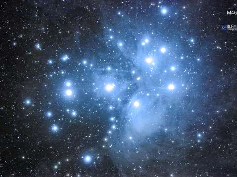 M45七姐妹星團_吳昆臻3比2(圖片來源：臺北市立天文科學教育館)