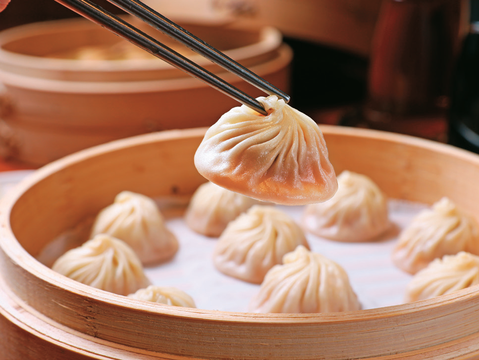 「鼎泰豐」的小籠包是外國旅客來台不可錯過的美食。(攝影/何宗昇)