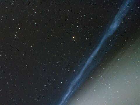 C2020 F3 (NEOWISE)彗星-(圖片來源：吳昆臻)