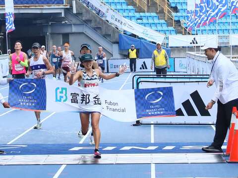 馬拉松女子組國內冠軍陳逸寧(圖片來源：臺北市政府體育局)