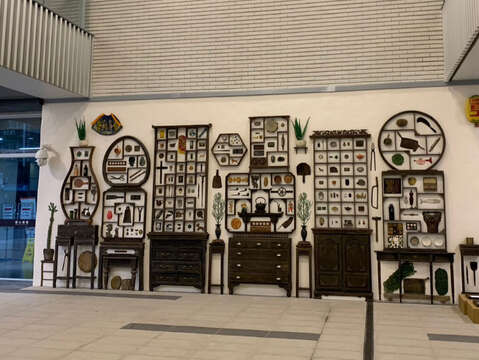 莒光社宅常設性作品《百工多寶閣》(圖片來源：臺北市政府都市發展局)