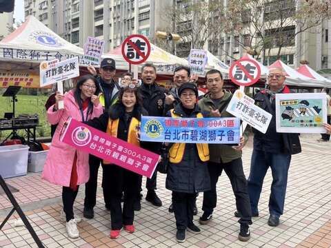 「深耕社區關懷青少年暨親子樂活及防災宣導」公益活動圖3(圖片來源：臺北市政府警察局犯罪預防科)