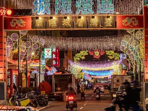 臺灣省城隍廟響應2024台北燈節展示跨街燈海(圖片來源:臺北市政府觀光傳播局)