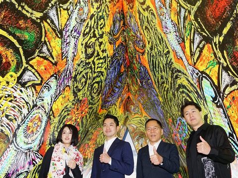台北燈節與日本藝術家小松美羽合作燈組「世人皆可成龍」，邀請大家走入神獸的世界(圖片來源：臺北市政府觀光傳播局)