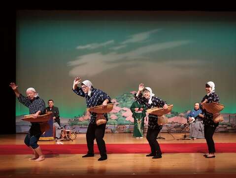 泥鰍舞-舞台演出(圖片來源：臺北市政府產業發展局)
