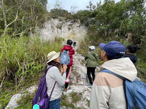 一起踏上山坡親身感受貴子坑的獨特之處(圖片來源：臺北市政府工務局公園路燈工程管理處)