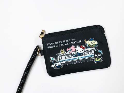 Hello Kittyラッピング列車立体悠遊カードが4/13発売