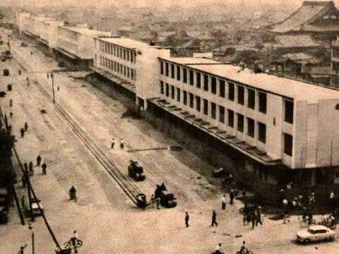 1960年代剛落成的中華商場（由高傳棋提供）(圖片來源：臺北市立圖書館)