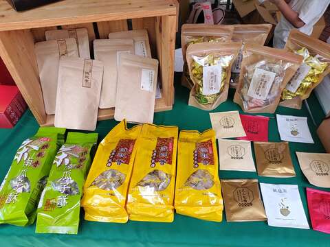 歡迎採購在地農友市集多元產品(圖片來源：臺北市政府產業發展局)
