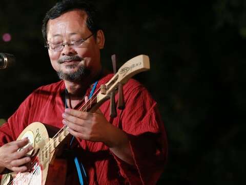陳明章大師月琴演奏