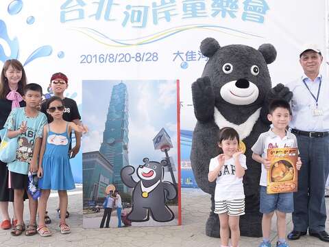觀光傳播局局長與工務局局長聯手打造臺北河岸童樂會