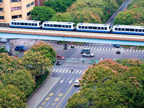 The Unique Beauty of the Taipei Metro