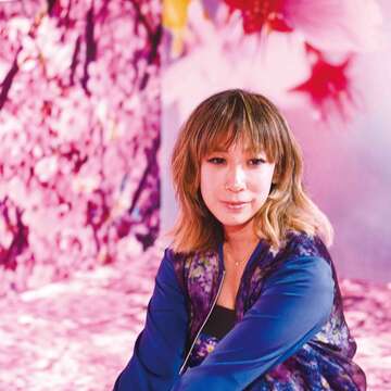 Mika Ninagawa