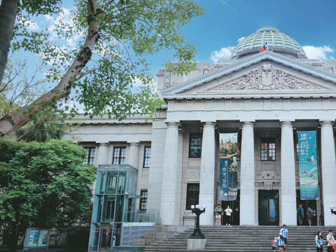 建於日本時代的國立台灣博物館，是台北現代化的重要地標。（攝影／小南）
