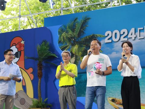 王秋冬局長於大邱炸啤節宣傳台北觀光及2025雙北世壯運(圖片來源：臺北市政府觀光傳播局)