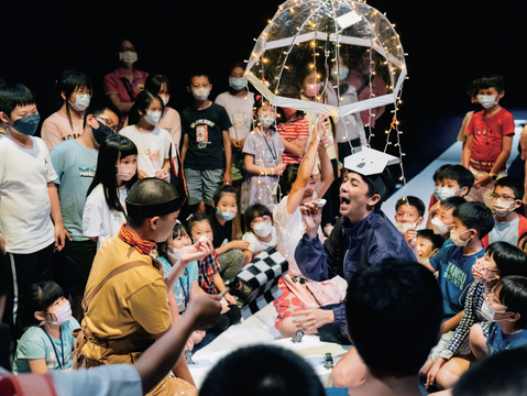 臺北兒童藝術節讓小朋友沉浸在歡樂有趣的互動體驗中。（圖／臺北表演藝術中心）