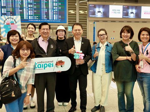 臺北市政府帶領北市業者赴韓推廣及宣傳2025世壯運(圖片來源：臺北市政府觀光傳播局)
