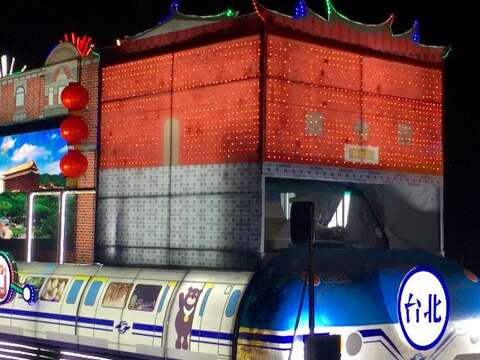 台北市觀光傳播局參加2016上海旅遊節花車巡遊活動