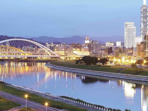 豐富的水岸景觀資源,是台北市的天然寶庫。(圖/Shutterstock提供)