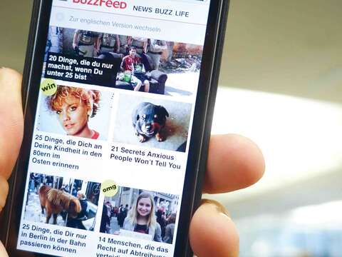 像是BuzzFeed這類可以攫取全球性流量的原生網站,是未來能存活的媒體之一。(圖/法新社提供)