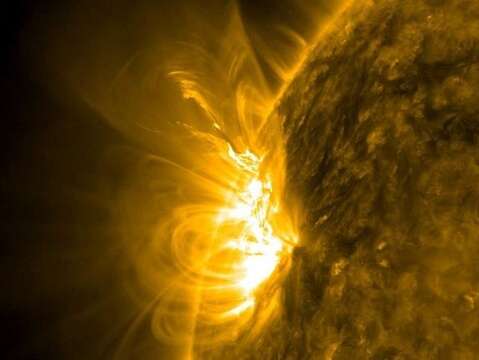 太陽閃焰(圖片來源：臺北市立天文科學教育館)