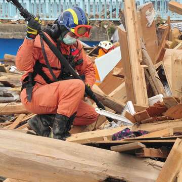 黃盛宇曾參與日本311震災搜救勤務。（圖／黃盛宇提供）