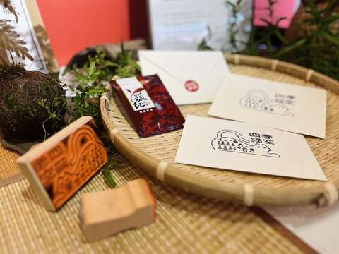現場互動遊戲，有機會將儀式感小封茶帶回家。(圖片來源：臺北市政府產業發展局)