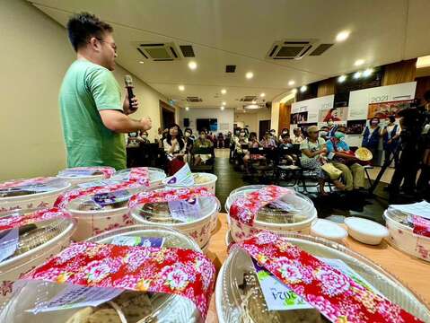 推廣五感體驗_客家周末沙龍結合食農教育(圖片來源：臺北市政府客家事務委員會)