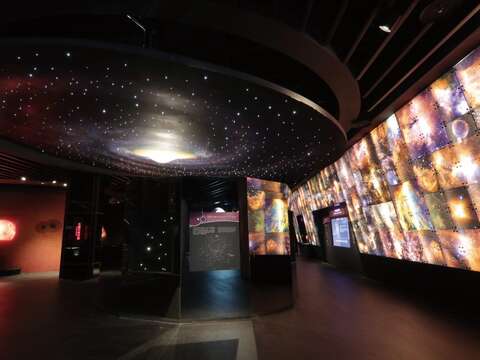 天文館展示場(圖片來源：臺北市立天文科學教育館)