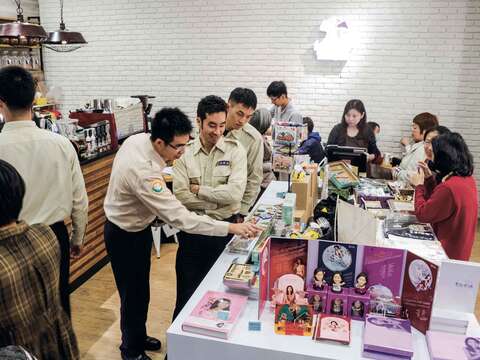 改裝後的台北.禮好城市紀念品設計中心煥然一新,快前來挖寶。(許斌攝)