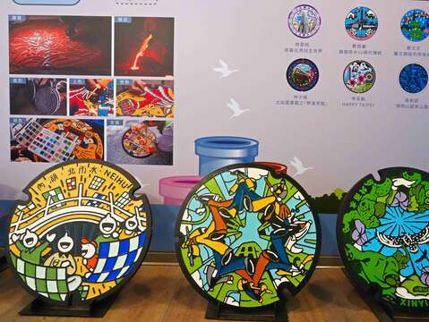 The special exhibition features artistically painted manhole covers inspired by the local culture, landscapes, and industries of Taipei’s 12 administrative districts.