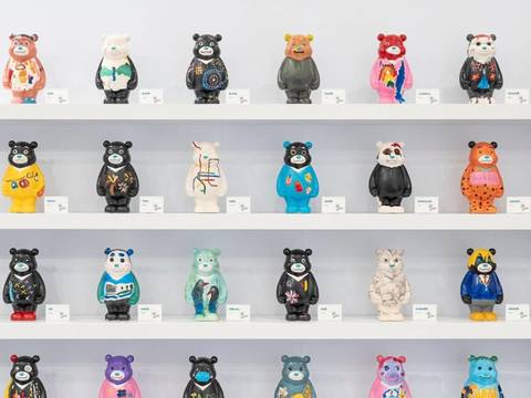 民眾將對臺北的想像展現在熊讚公仔身上。(圖片來源：臺北市政府觀光傳播局)