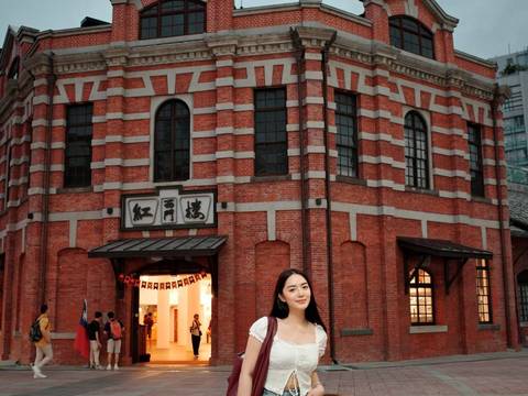 Andrea Angeles讚西門町充滿活力想每天去逛街(圖片來源：臺北市政府觀光傳播局)