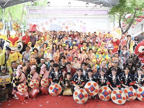 「2024臺北溫泉季」北投繽紛樂吸引台日團體熱烈支持(圖片來源：臺北市政府觀光傳播局)