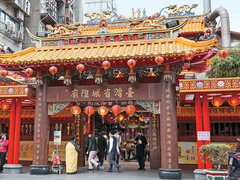 台灣省城隍廟為城中一帶重要的信仰中心