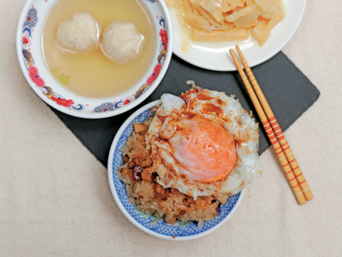 珠記大橋頭油飯